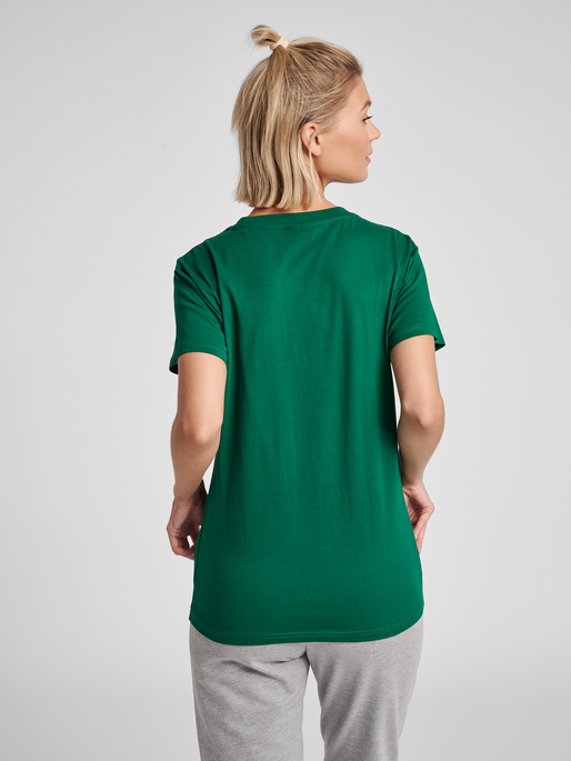 HUMMEL GO COTTON LOGO T-SHIRT WOMAN S/S, EVERGREEN, model