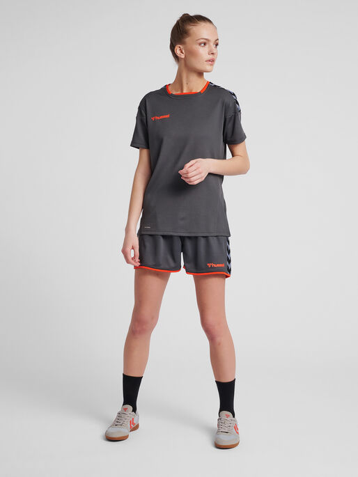 hmlAUTHENTIC POLY SHORTS WOMAN, ASPHALT, model