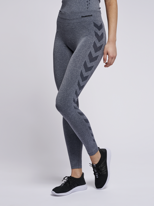 CLASSIC BEE CI SEAMLESS TIGHTS, 8709, model