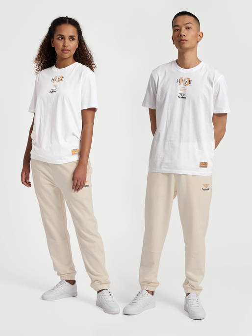 hmlHIVE AIDEN T-SHIRT, 9001, model