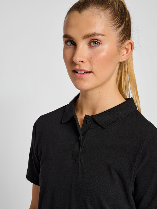 hmlRED CLASSIC POLO WOMAN, BLACK, model