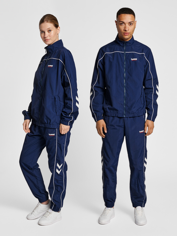 hmlLGC CELAB WOV ZIP JACKET, DRESS BLUES, model