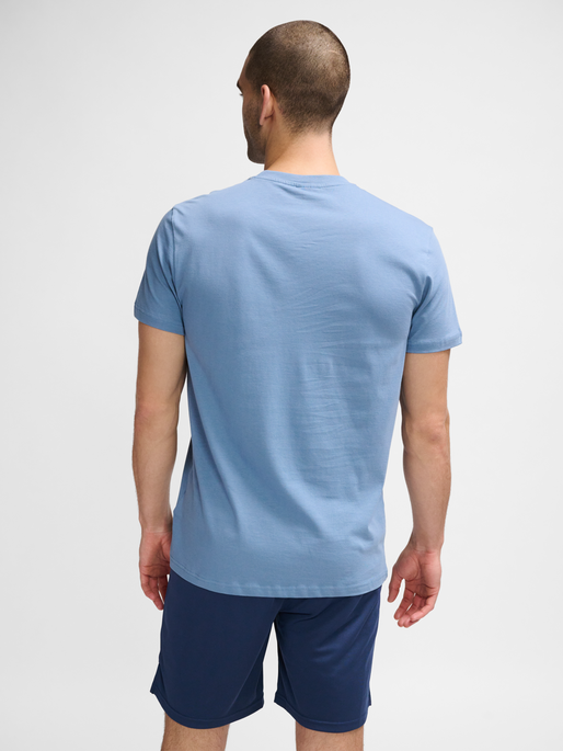 hmlACTIVE CIRCLE CO TEE S/S, CORONET BLUE, model