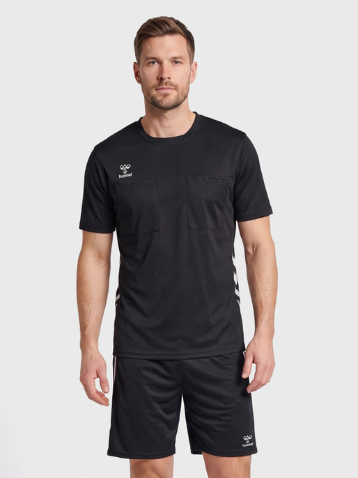 hmlREFEREE CHEVRON JERSEY S/S, BLACK, model
