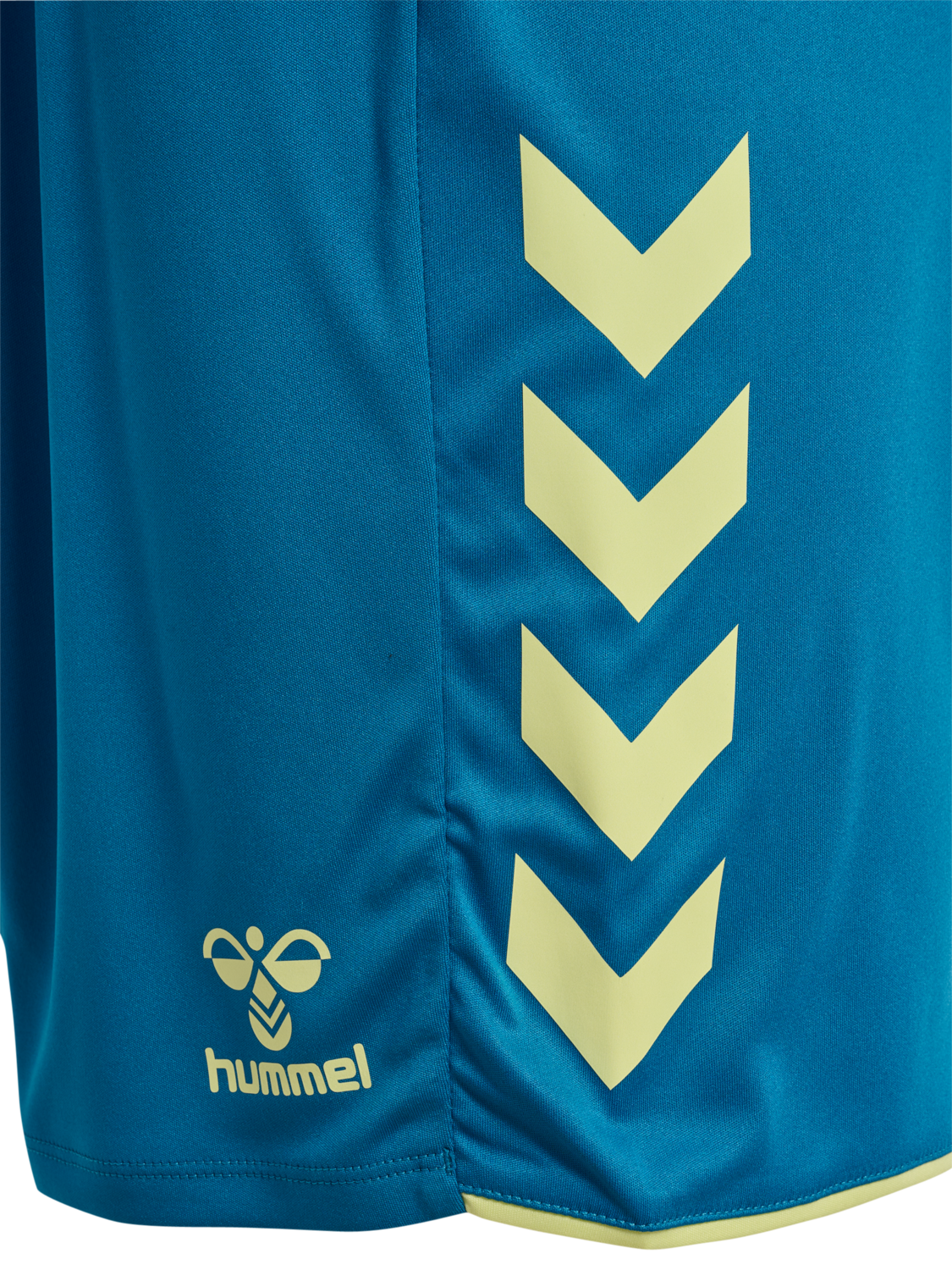 hmlCORE 2.0 SHORTS, CELESTIAL/PALE LIME YELLOW, packshot