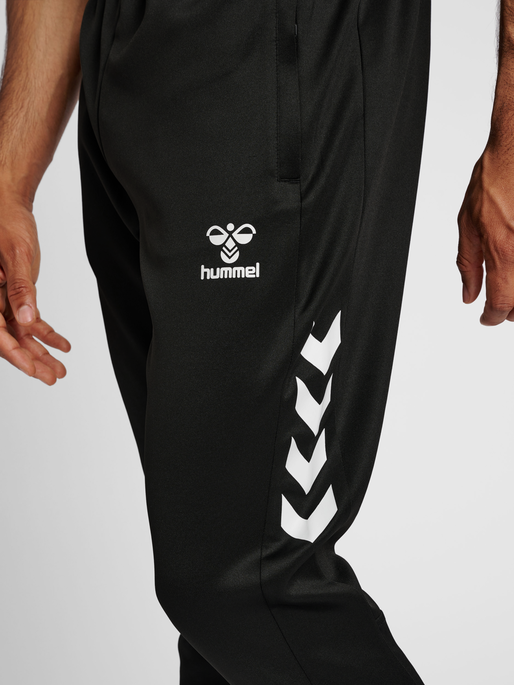 hmlCORE XK TRAINING POLY PANTS, BLACK, model