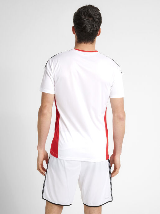 hmlAUTHENTIC POLY JERSEY S/S, WHITE, model