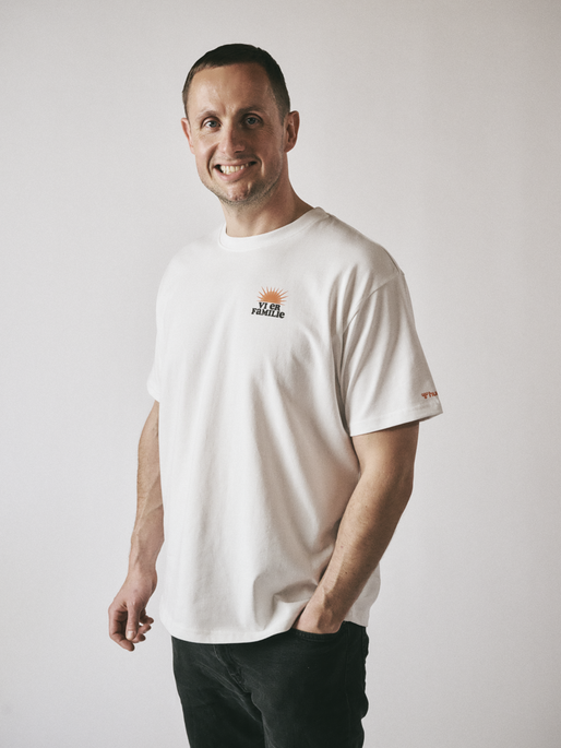 hmlFESTIVAL BOXY T-SHIRT, WHITE, model