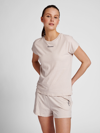 hmlZANDRA T-SHIRT, PUMICE STONE MELANGE, model