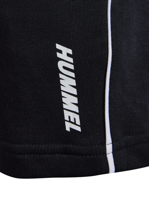 hmlCASPER SHORTS, BLACK hmlCASPER SHORTS, BLACK, packshot
