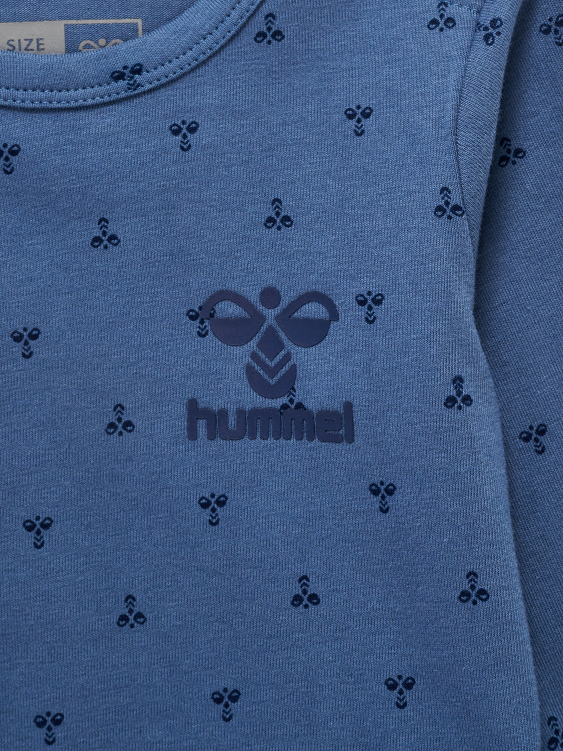 hmlBEESY BODY L/S, BERING SEA, packshot