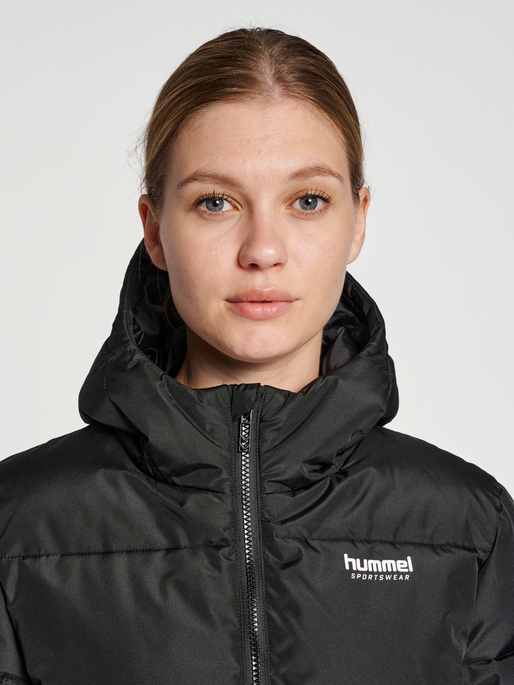 hmlLGC NICOLA PUFF JACKET, BLACK, model