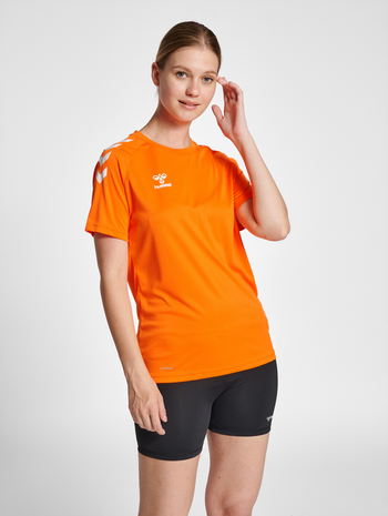 hmlCORE XK CORE POLY TEE  S/S WOMAN, ORANGE TIGER, model