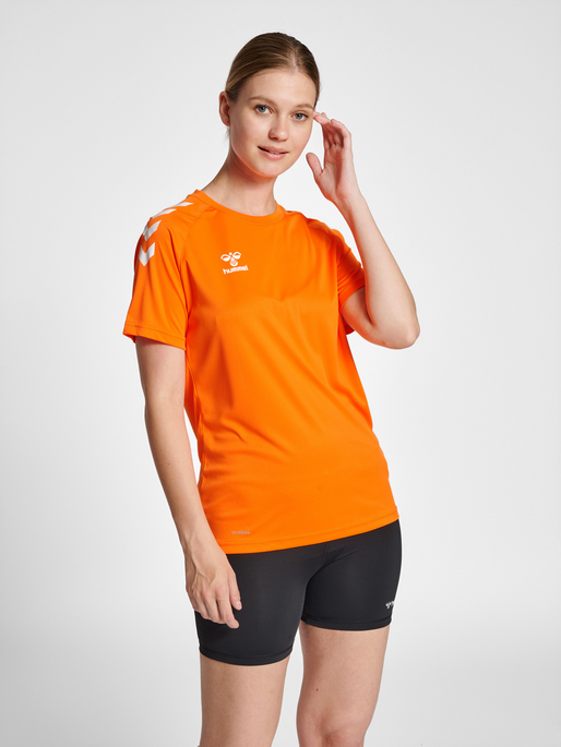 hmlCORE XK CORE POLY TEE  S/S WOMAN, ORANGE TIGER, model