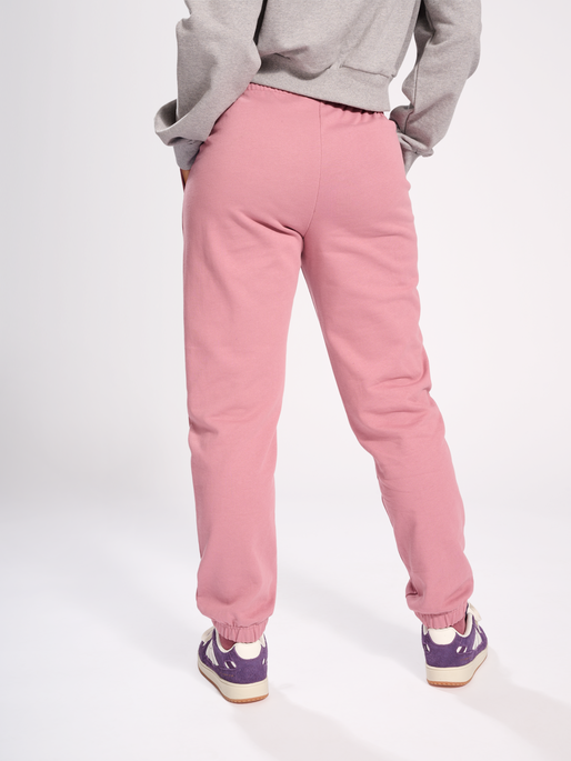 hmlLGC SHAI REGULAR PANTS, 4498, model
