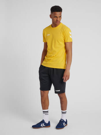 HUMMEL GO COTTON T-SHIRT S/S, SPORTS YELLOW, model