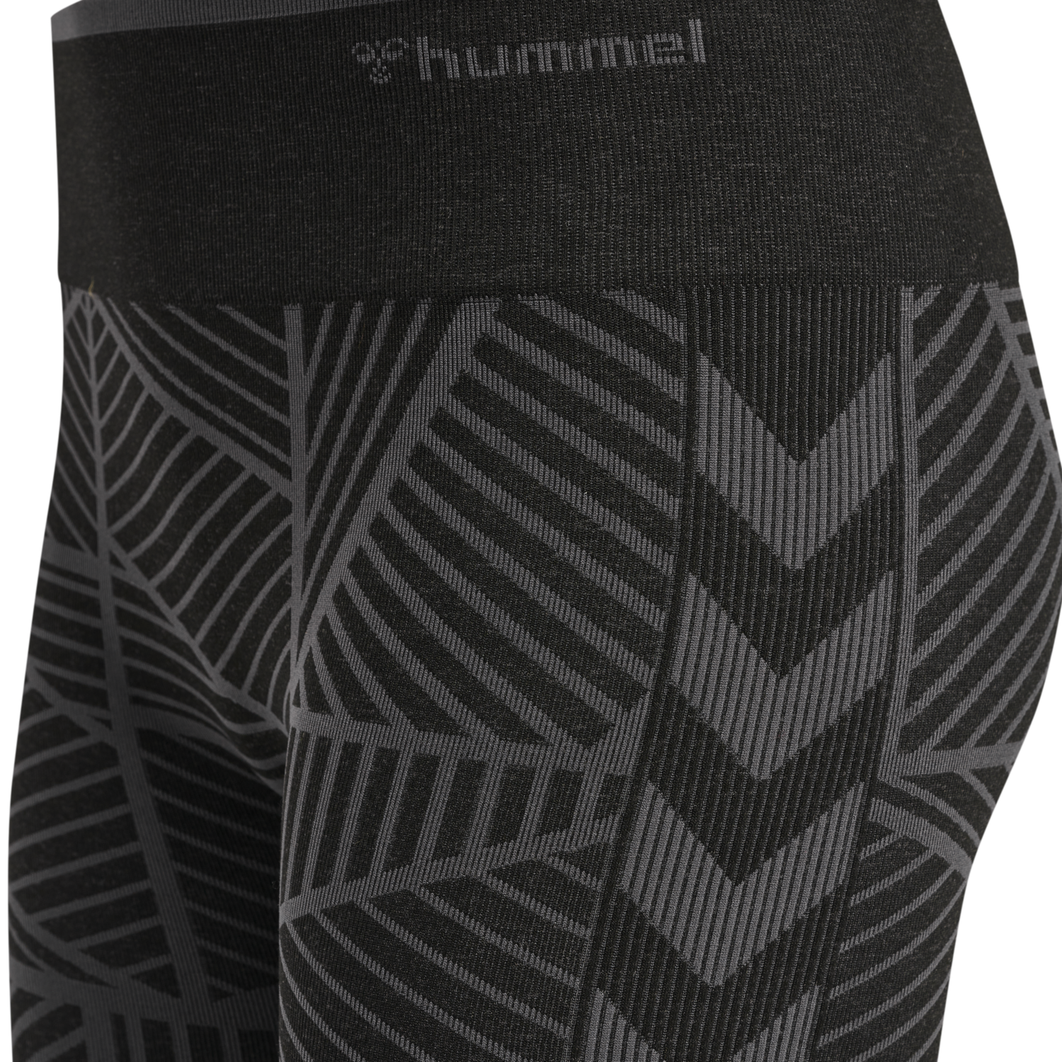 hmlMT ENERGY SEAMLESS MW SHORTS, BLACK/ASPHALT MELANGE, packshot