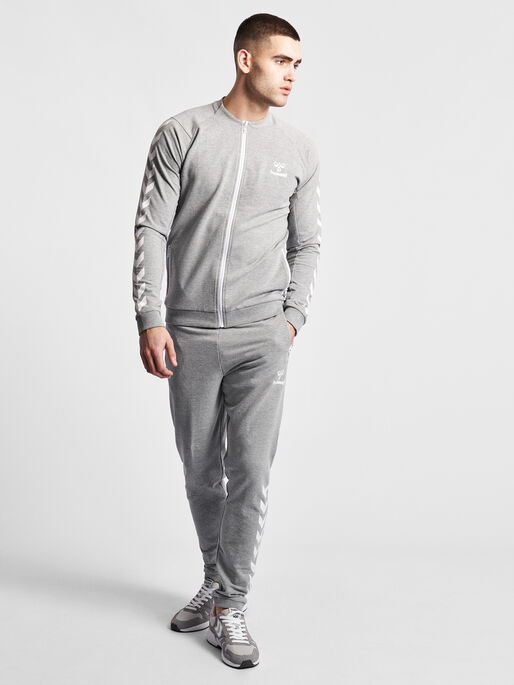 HMLRAY PANTS, GREY MELANGE, model