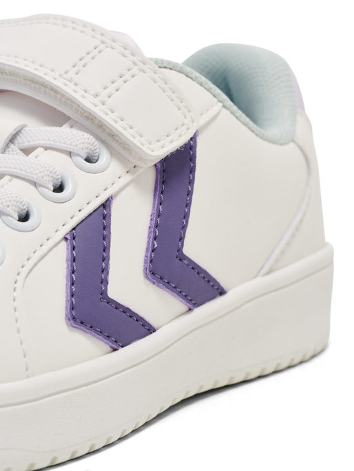 DERBY COURT JR, HERON, packshot