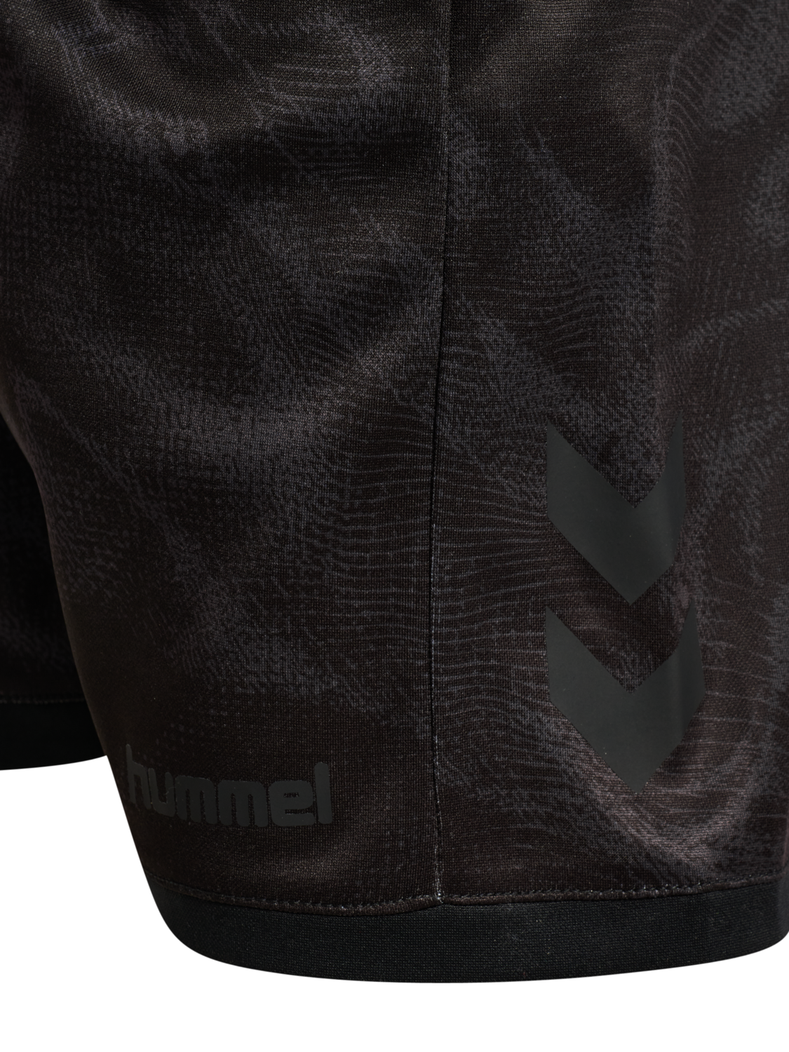 hmlBLAZE CLUB26 GRAPHIC SHORTS KIDS, BLACK/ASPHALT, packshot