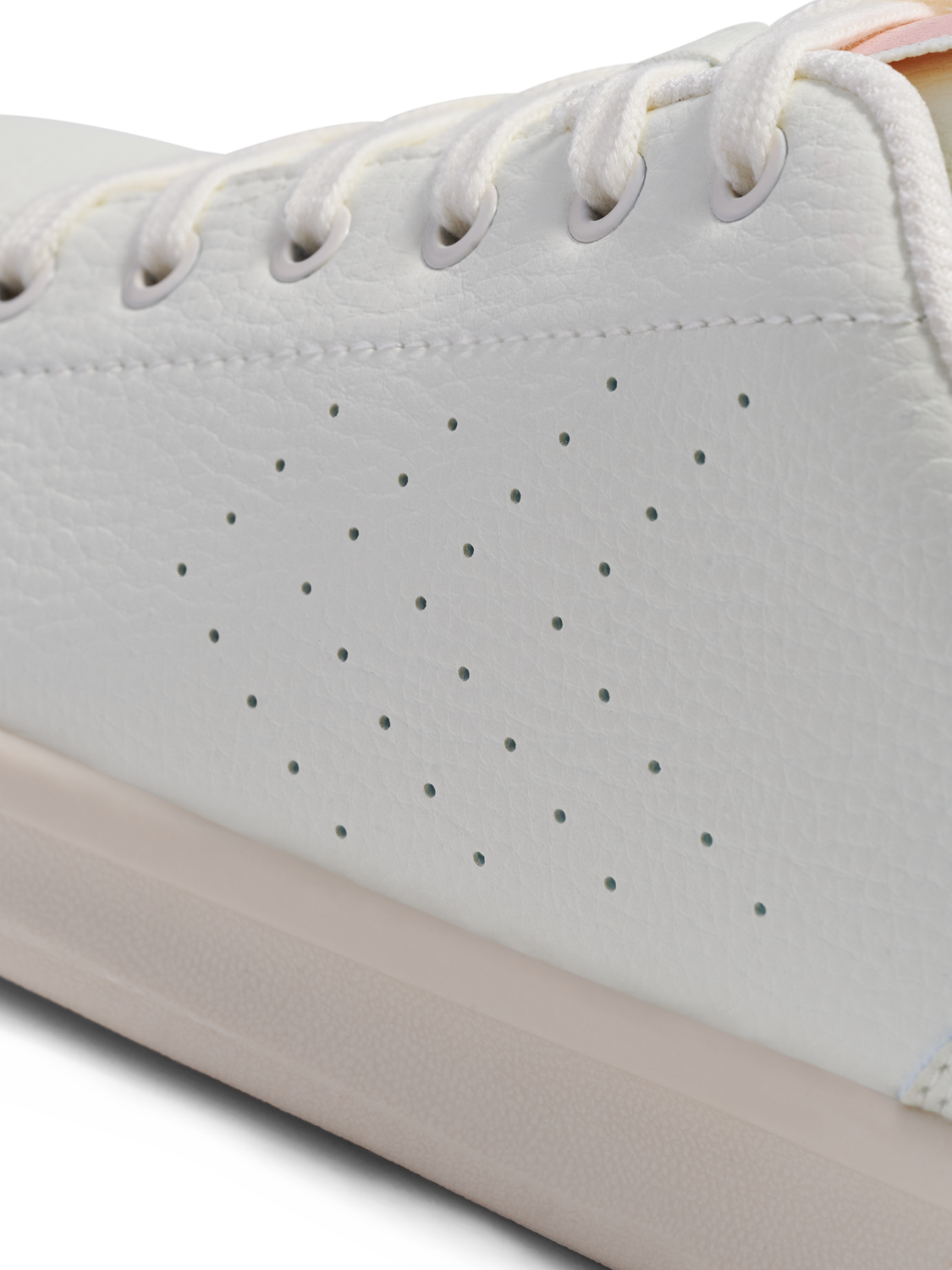 COURT LINE BA, MARSHMALLOW/PALE LILAC, packshot