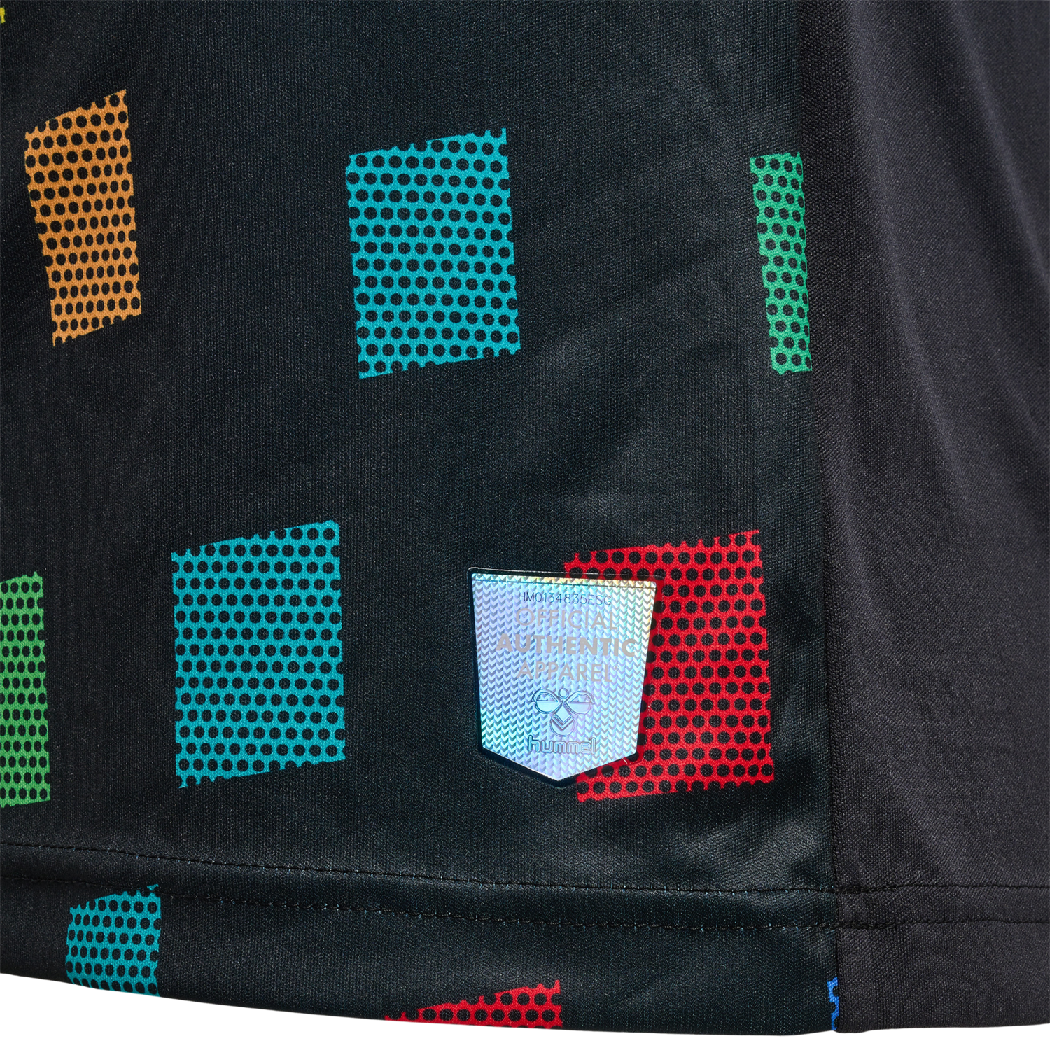 COV 22-23 THIRD JERSEY S/S, 2001, packshot