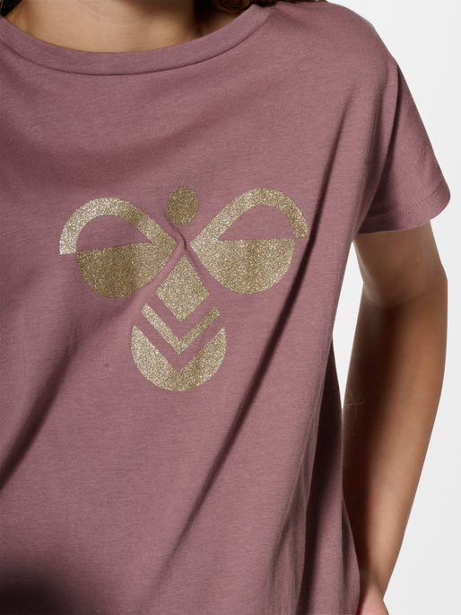hmlDIEZ T-SHIRT S/S, TWILIGHT MAUVE, model