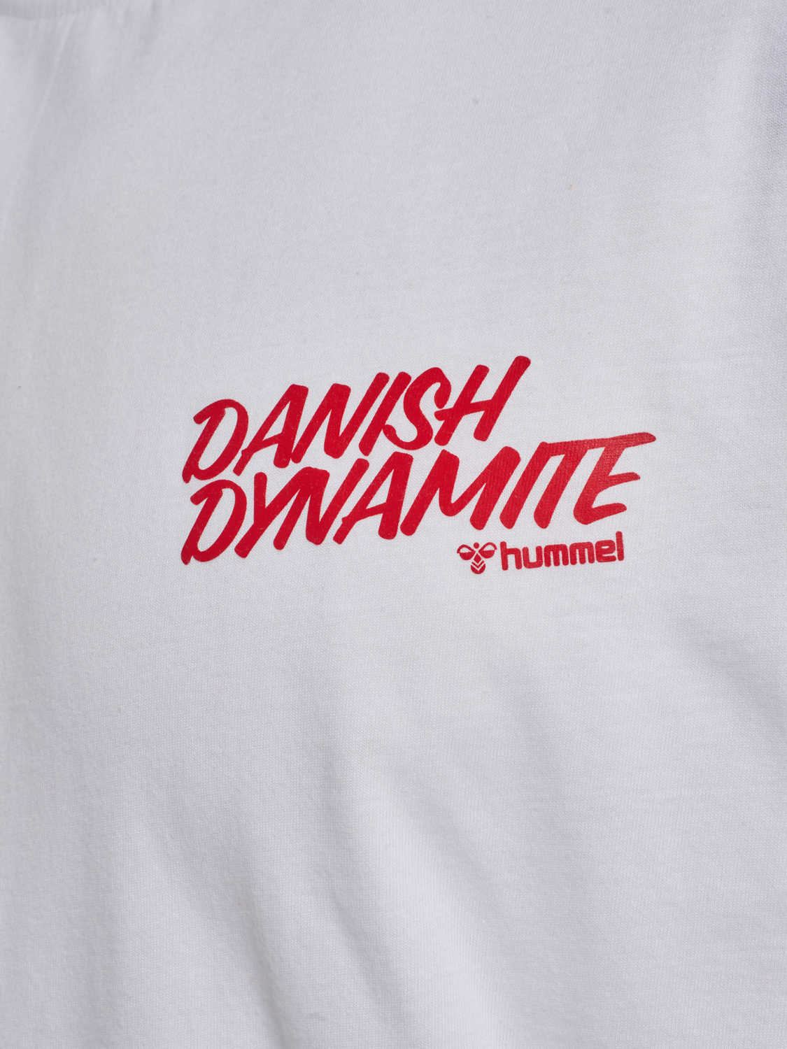 DBU 26 FAN LOOSE DYNAMITE TEE LS, WHITE, packshot