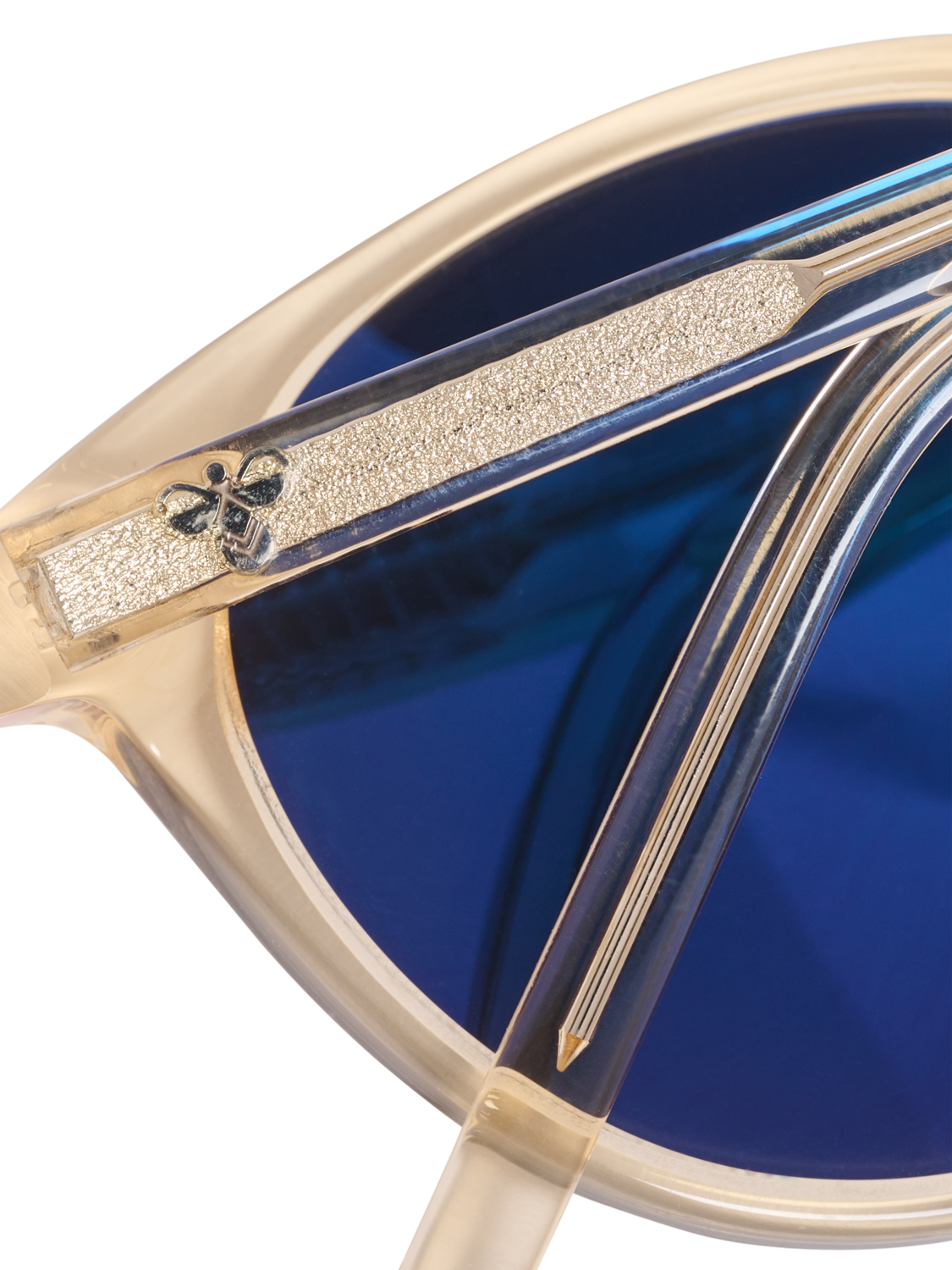 hmlFENCER, 1949, packshot