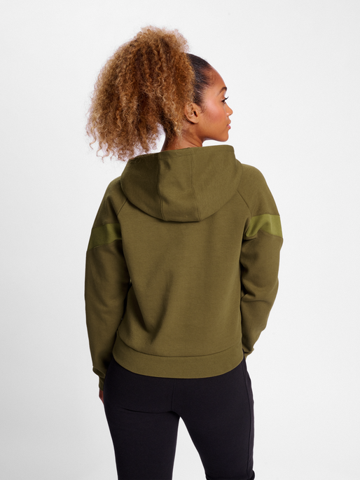 hmlTRAVEL SWEAT HOODIE WOMAN, MILITARY OLIVE, model