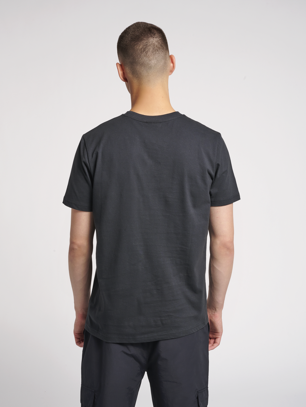 hmlCHRISTOFFER T-SHIRT, 7381, model