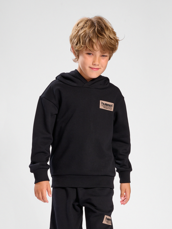 hmlDARE HOODIE, BLACK, model