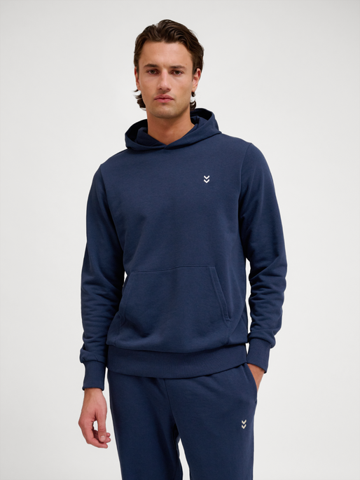 hmlPULSE SWEAT HOODIE, DRESS BLUES, model
