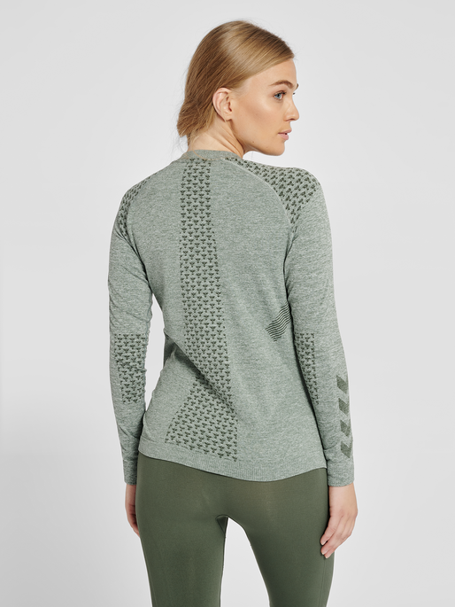 hmlCI SEAMLESS T-SHIRT L/S, THYME MELANGE, model