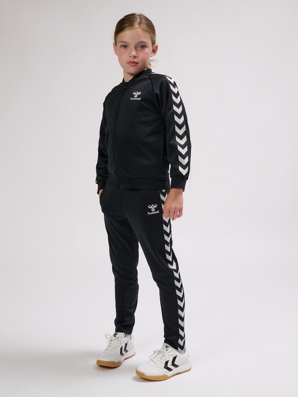 hmlNEWI ZIP JACKET