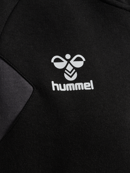 hmlTRAVEL ZIP HOODIE WOMAN, BLACK, packshot