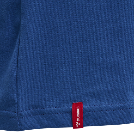 hmlRED HEAVY T-SHIRT S/S WOMAN, TRUE BLUE, packshot