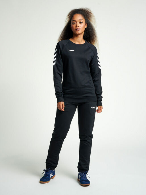 HUMMEL GO COTTON SWEATSHIRT WOMAN, BLACK, model