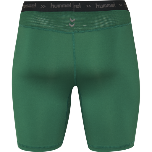 HUMMEL FIRST PERFORMANCE TIGHT SHORTS, EVERGREEN HUMMEL FIRST PERFORMANCE TIGHT SHORTS, EVERGREEN, packshot