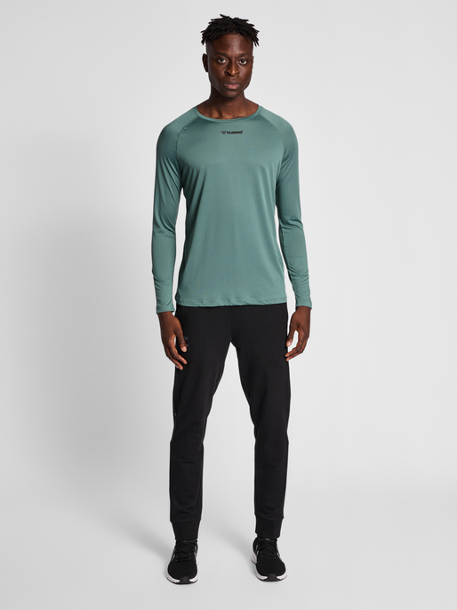 hmlMT BOW T-SHIRT L/S, NORTH ATLANTIC, model