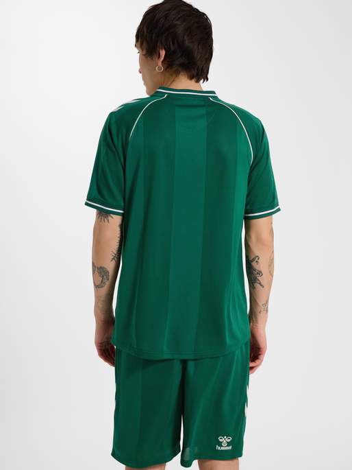 DBU 26 GK JERSEY S/S, EVERGREEN, model