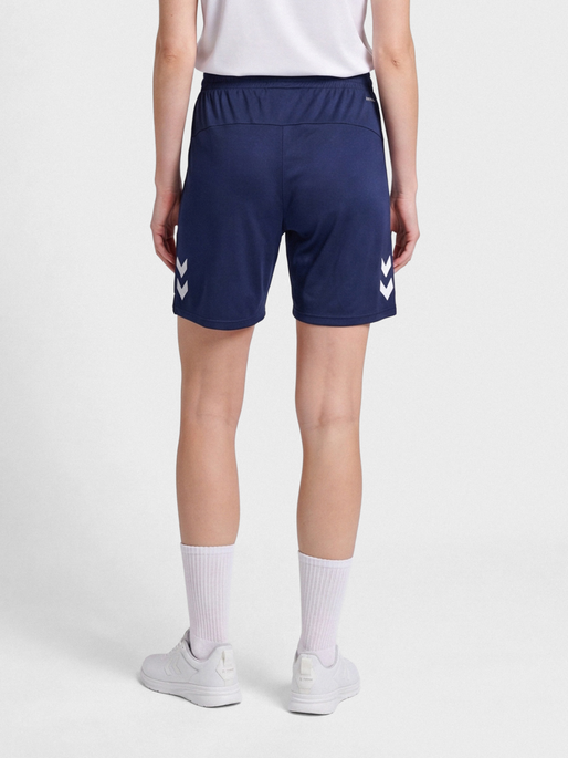 hmlLEAD 2.0 TRAINING SHORTS WOMAN, MARINE, model