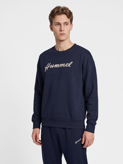 hmlCLUB W SWEATSHIRT, NIGHT SKY, model