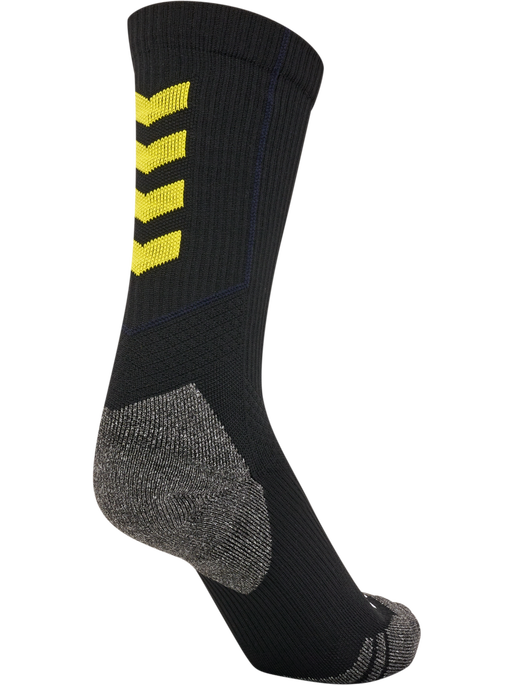 hmlPRO TRAINING SOCKS LOW, BLACK/BLAZING YELLOW hmlPRO TRAINING SOCKS LOW, BLACK/BLAZING YELLOW, packshot