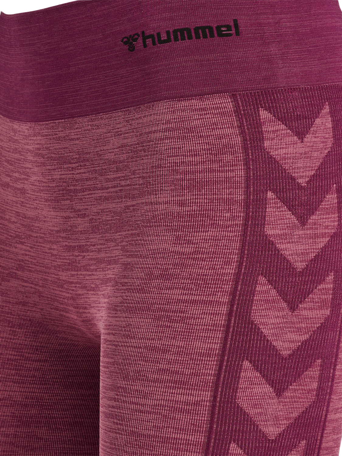 hmlCLEA SEAMLESS MID WAIST TIGHTS, GRAPE WINE/CRUSHED BERRY MEL, packshot