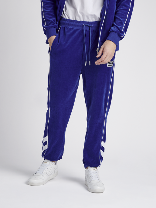 hummel VELOUR PANTS - MAZARINE | hummel.dk