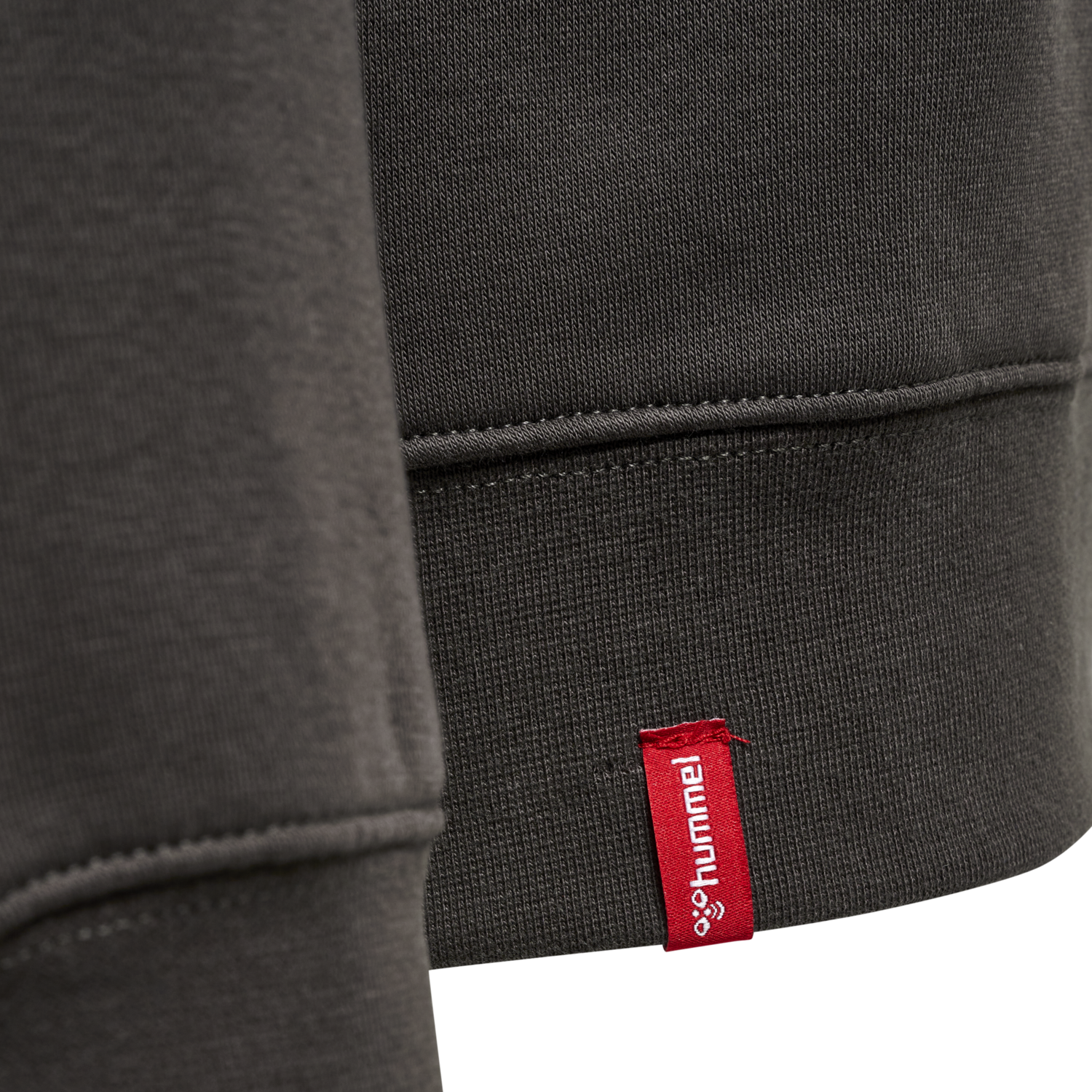 hmlRED CLASSIC SWEATSHIRT, RAVEN, packshot