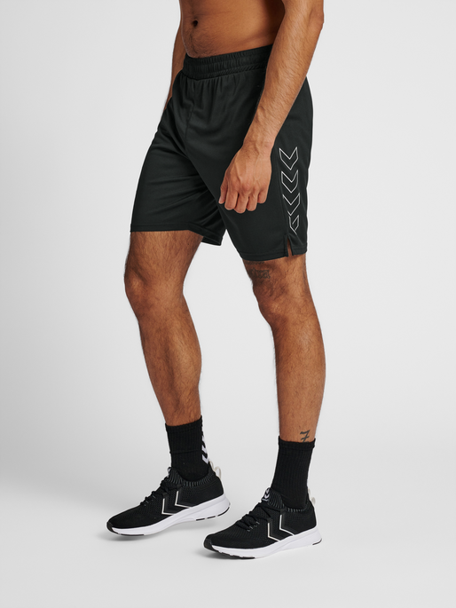 hmlTE TIHALT SHORTS, 2001, model