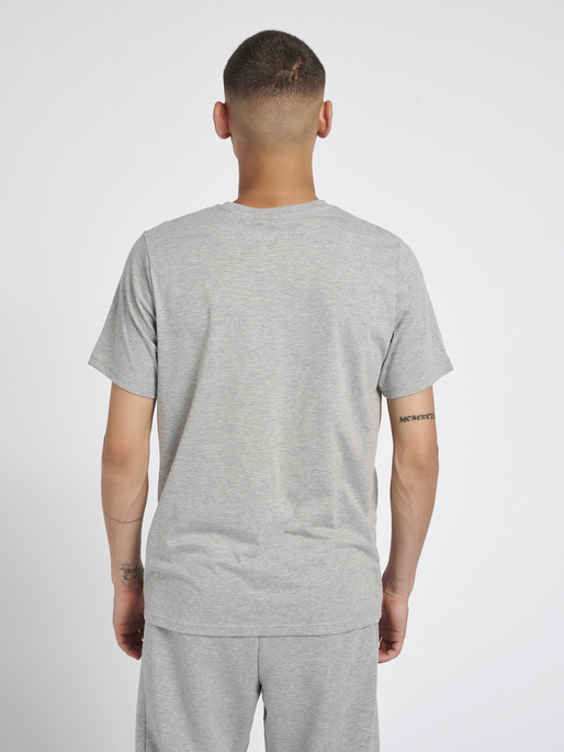 hmlLGC GRAHAM T-SHIRT, 2006, model