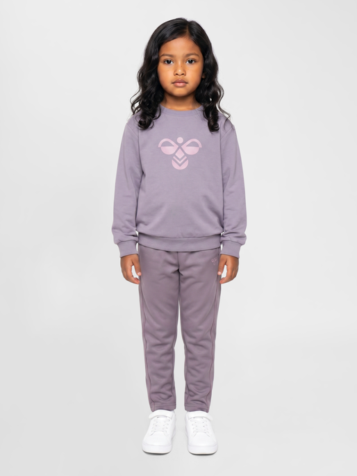 hmlJR REG TUKAS SWEATSHIRT, GRAY RIDGE, model